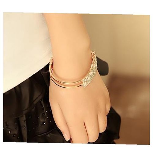 Ladies Adjustable Bangle -Gold