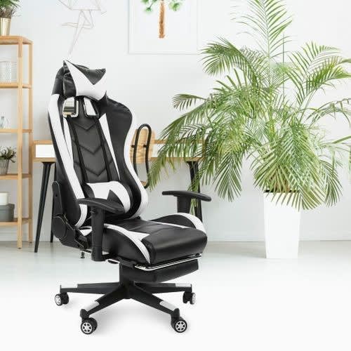 Executive Gaming Chair With Footrest