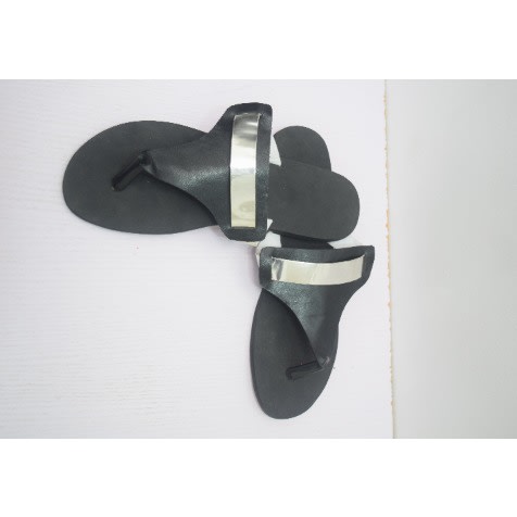 Female's Plain Leather Slippers- Black + Silver