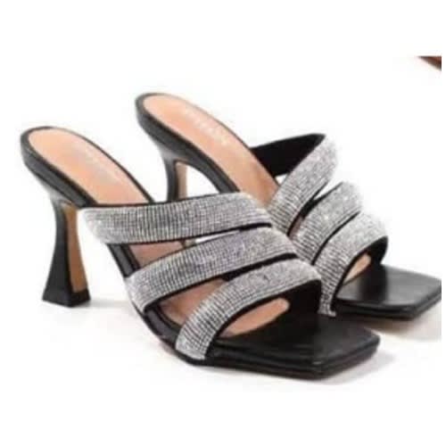 Ladies Slippers1- Black