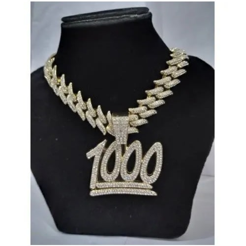 1000 Pendant And Styled Necklace - Gold