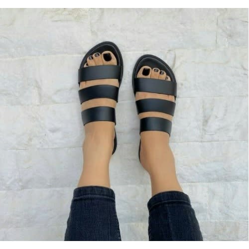 Female Step Slippers - Black