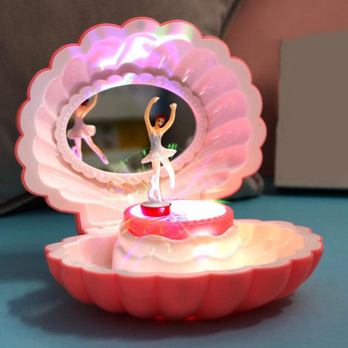 Ballarina Shell Music Box With Light Dancing Girl Music Box For Party