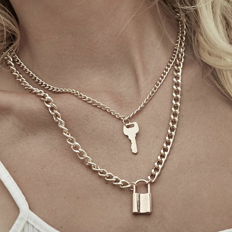 Cuban Chain Padlock And Key Necklace Gold