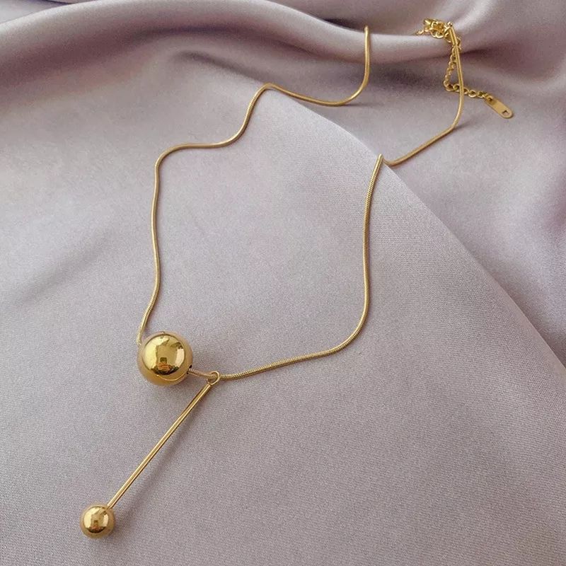 Necklace With Pendant Gold