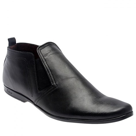 Low Ankle Shoes with Elastic Fastening