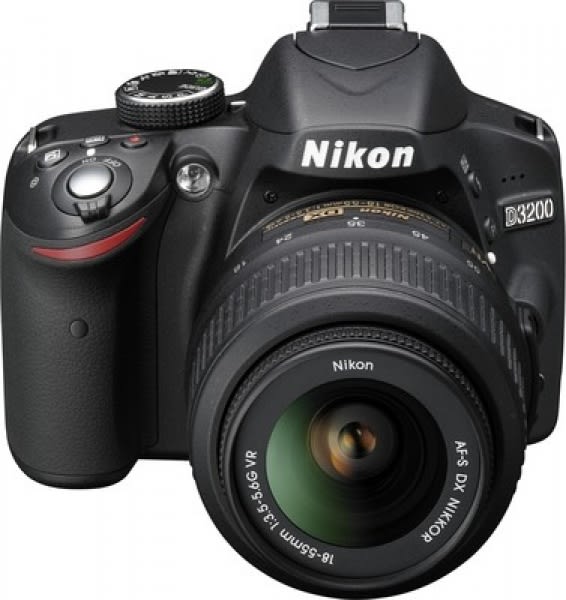 Camera DSLR D3200 With 18-55mm