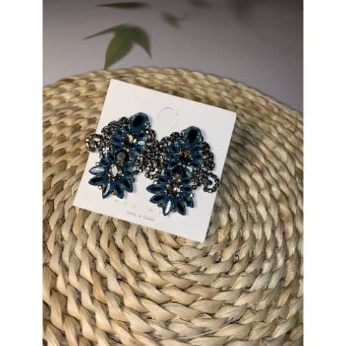 Fancy Flowery Earrings - Blue Gem