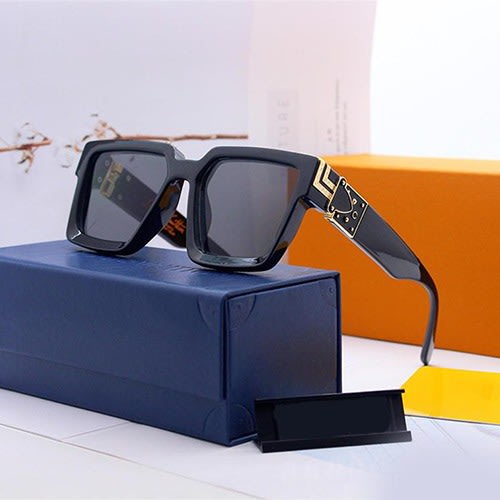 Luxury Square Millionaire 1.1 Sunglasses - Black