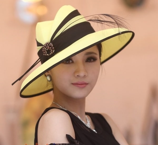 Large Brim Hat - Yellow