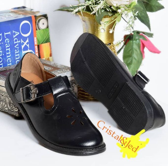 Cortina Unisex School Shoe