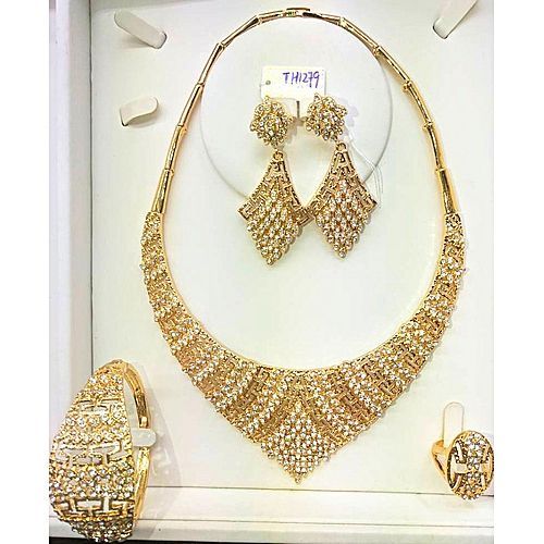 Adored Core Quality Jewelry Set