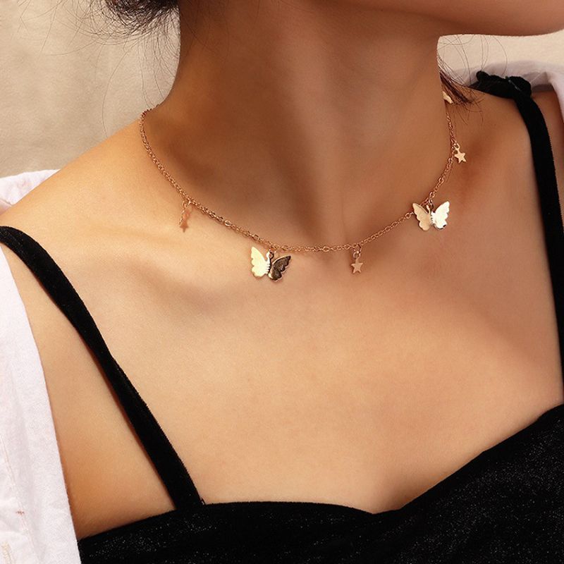 Elegant Butterfly Ladies Necklace Glitter Delicate Necklace With Star Pendant