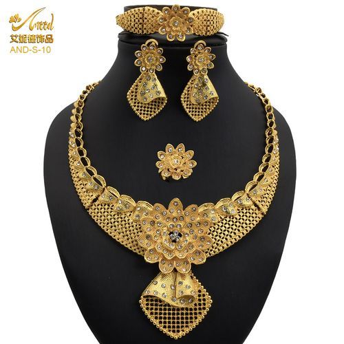 Wedding And Engagement Jewelry Set