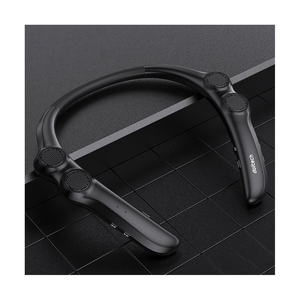 Bluenin Wearable Bluetooth-Compatible Speaker Hanging Neck Wireless Subwoofer Sound Box Sport Speaker with Mic for Outdoors-B