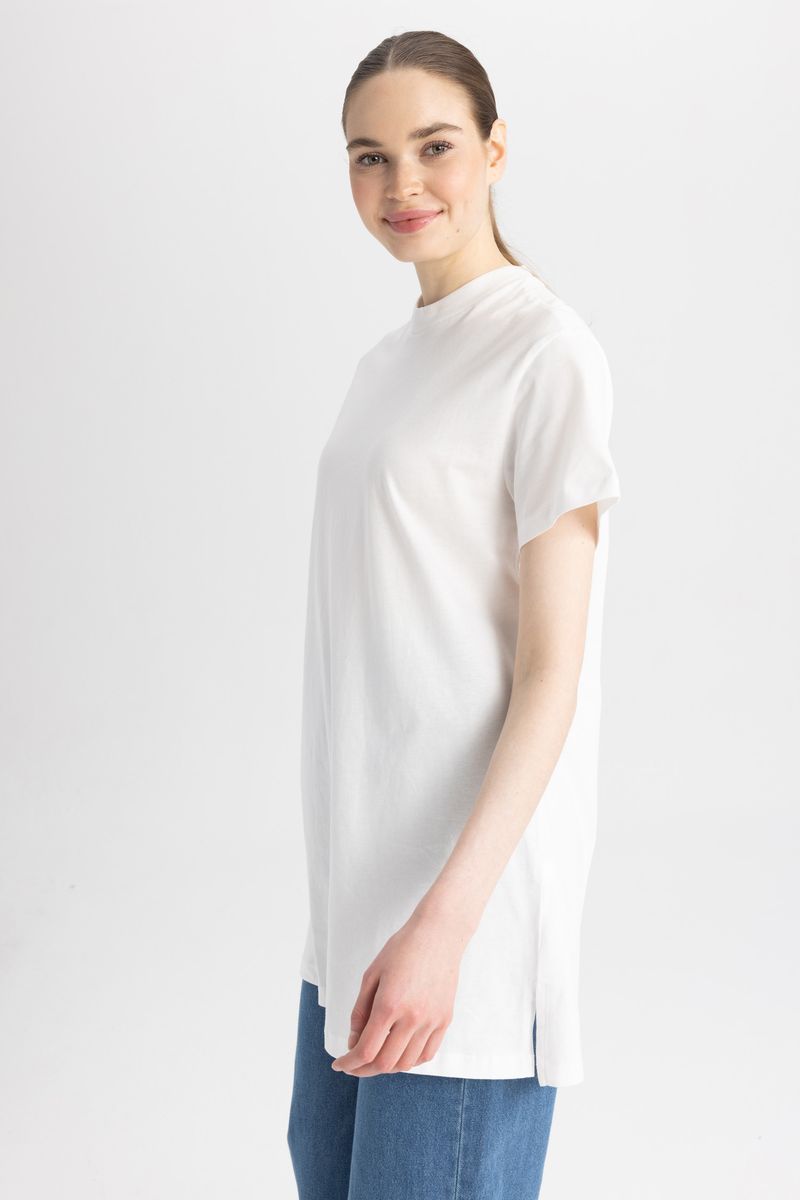 Woman Regular Fit Bike Neck Knitted Short Sleeve Tunic - Ecru