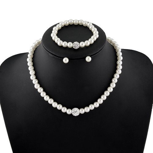 Freshwater  Pearl Crystal Butterfly Women's Fashion Necklace Suit