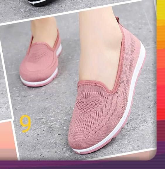 Classic Ladies Unique Sneaker