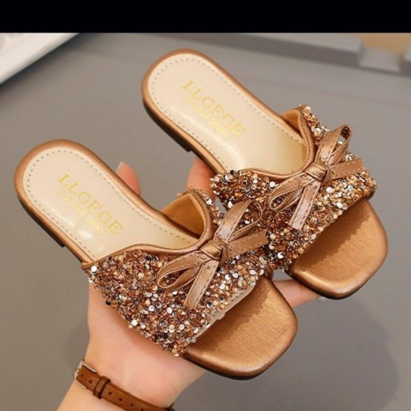 Trendy Girls Slippers