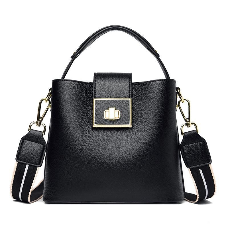 Popular Bucket Bag for Women 2021 New Fashion Printed Shoulder Bag with Mesh Red and Black Versatile