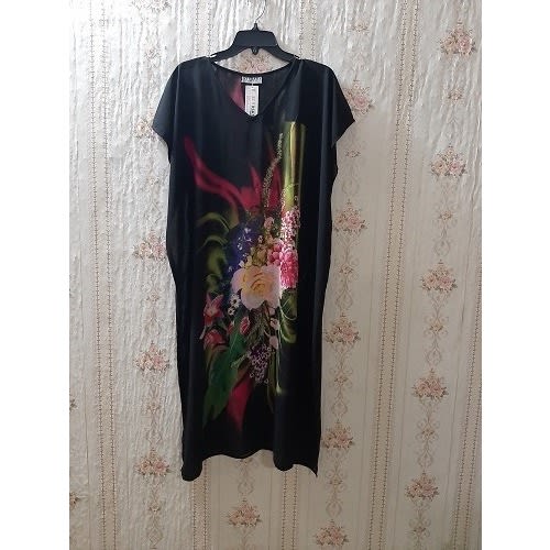 Ladies Chiffon Top With Floral Design