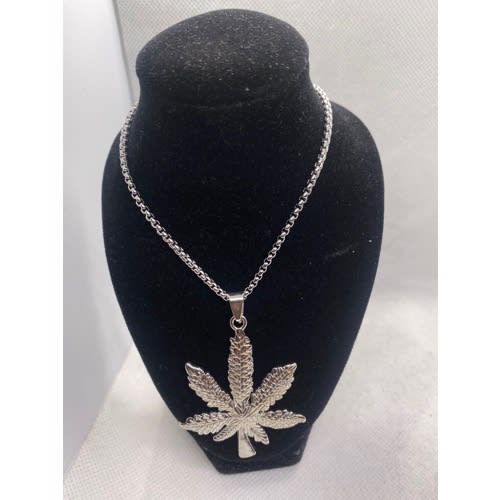 Leaf Pendant Necklace - Silver- Style 1