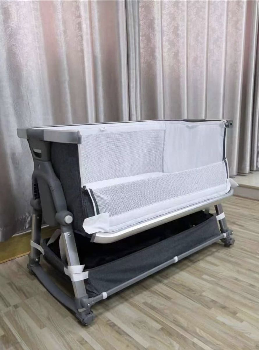 Multifunctional Baby Bedside Bassinet