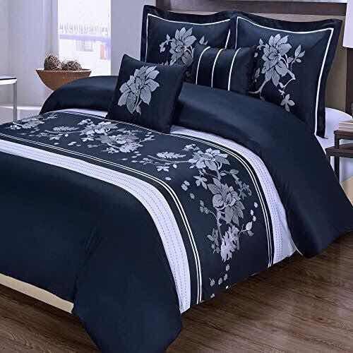 Unique Duvet, Bedsheet With Pillow Cases