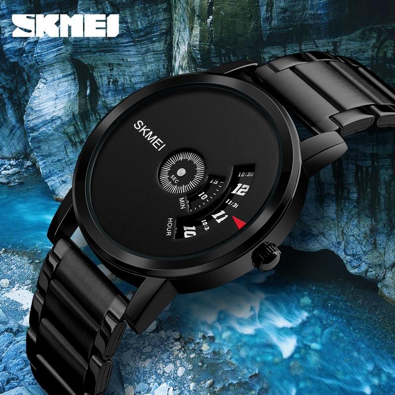 Men Fashion Stainless Steel Strap Watch