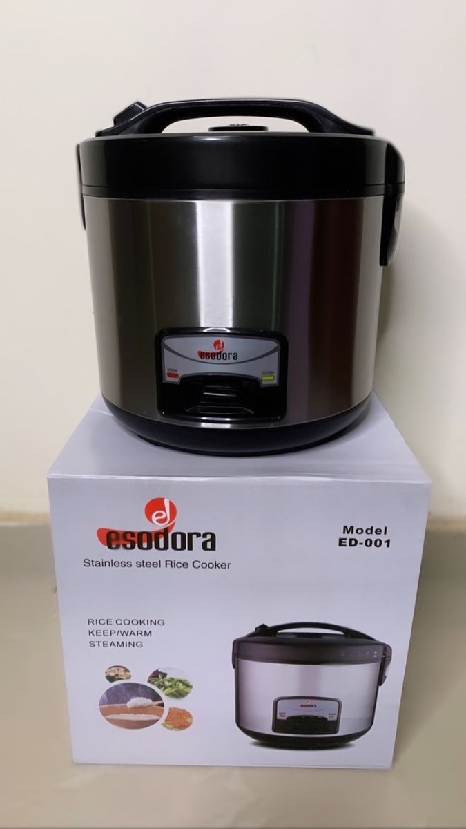 Rice Cooker And Warmer