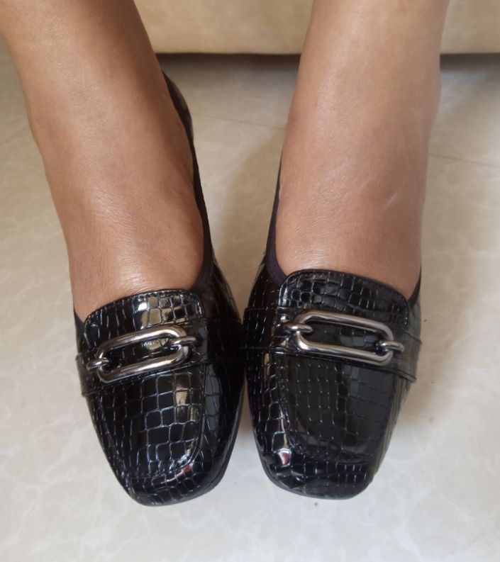 Ladies Flat Shoes - Black