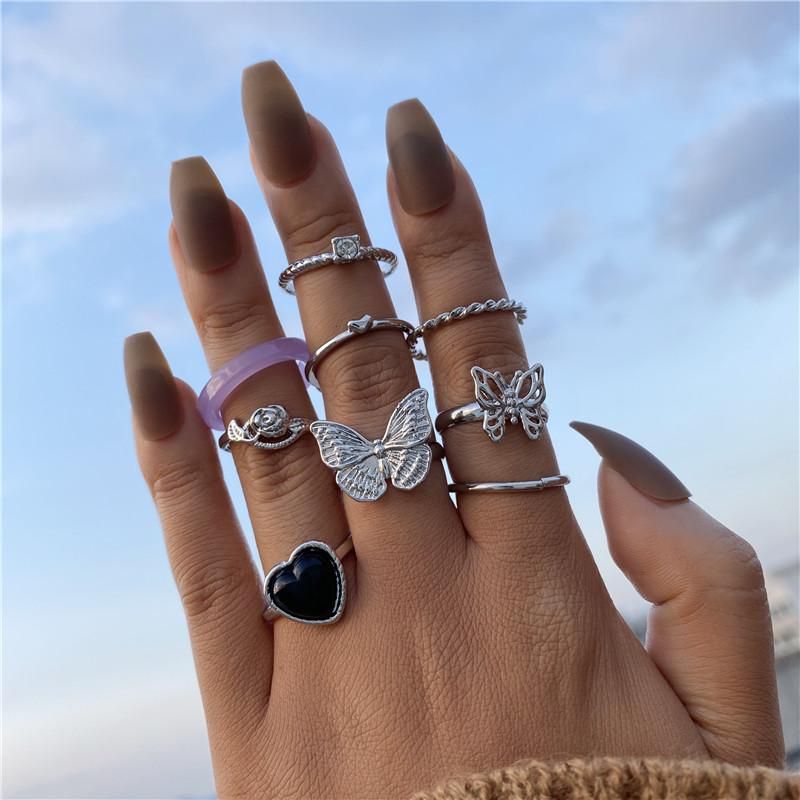 Punk Metal Openwork Butterfly Rose Ring Set For Women Vintage Gothic Heart Black Artificial Gemstone Rings Fashion Jewelry Gift