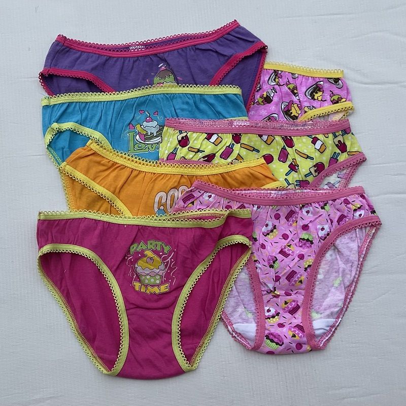 Set Of 7 Time Multi Briefs