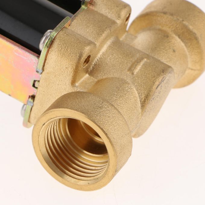 1/2BSP 220V DC Electric Solenoid Valve Brass Plastic For Solar Water