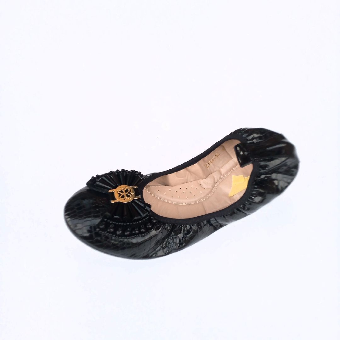 Quality Flat Banana Shoe For Ladies, Women Office Shoe-black