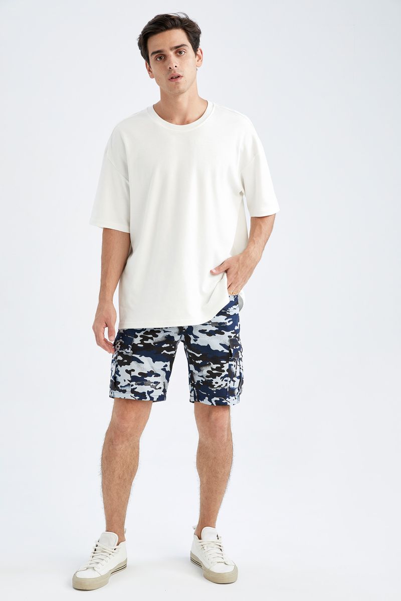 Man Young Regular Fit Woven Bermuda - Indigo