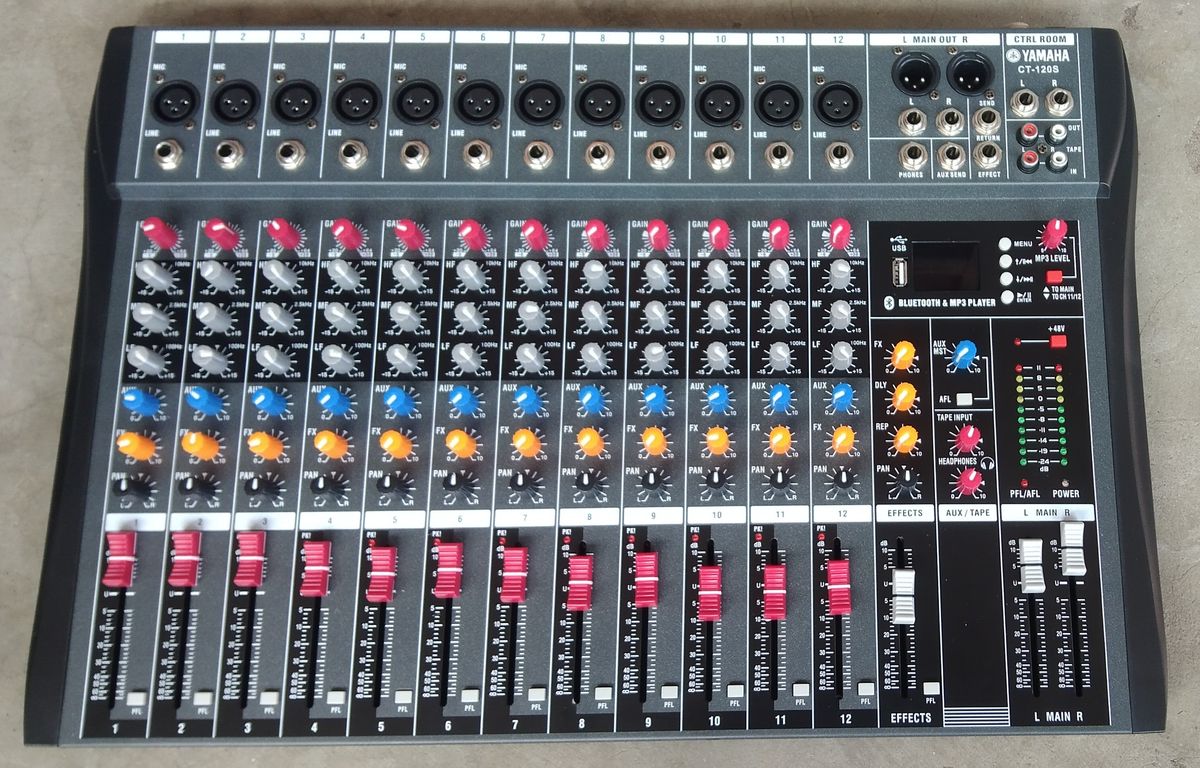 Flat Amplified Mixer With USB And SD - 12 Channels