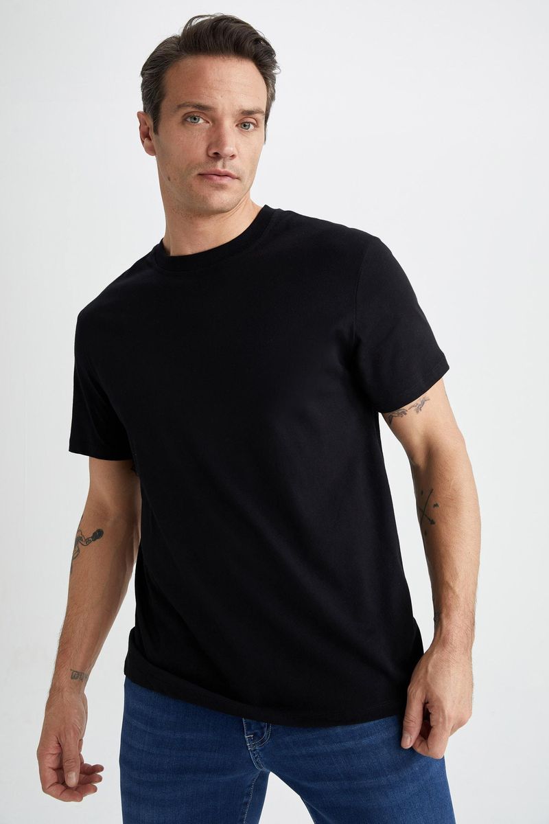 Man New Regular Fit Knitted T-Shirt - Black