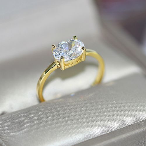 Popular Ins Style Ladies Engagement Ring 3A Zircon Gold Plated Jewelry White