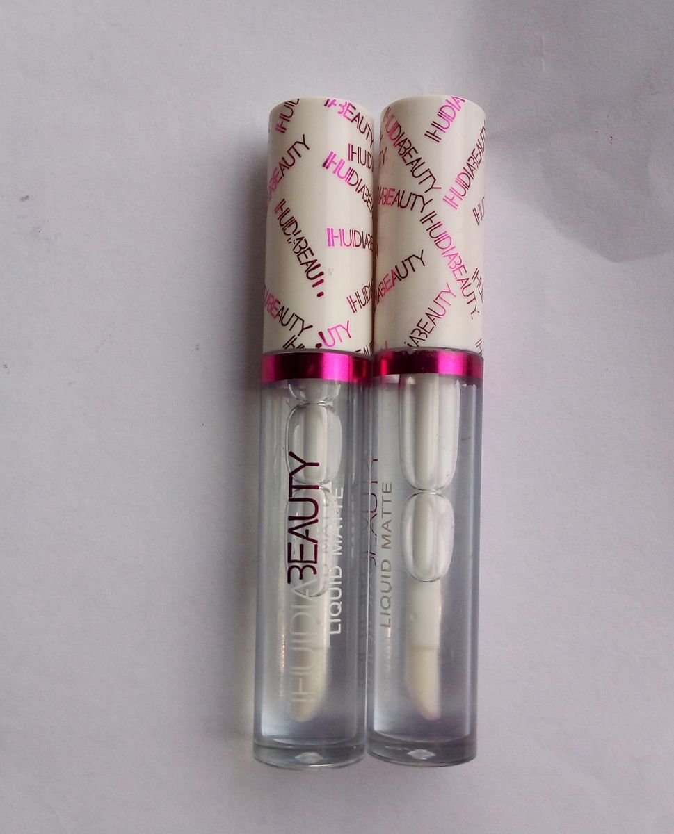 HUDA BEAUTY LIQUID MATTE LIP GLOSS