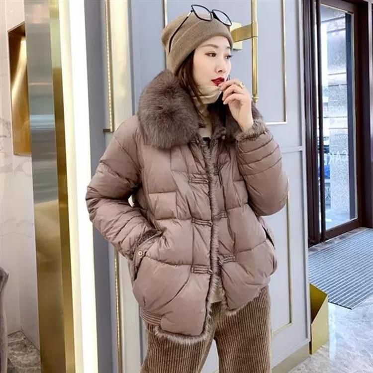 Small Fragrant Wind Button Slim Fit Korean Version Short Foreign Style Down Coat