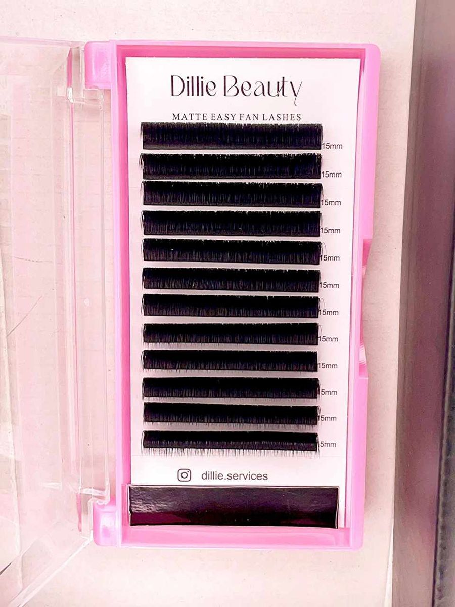 Dillie Beauty Easy Fan Volume Lash Extensions Flare Blooming