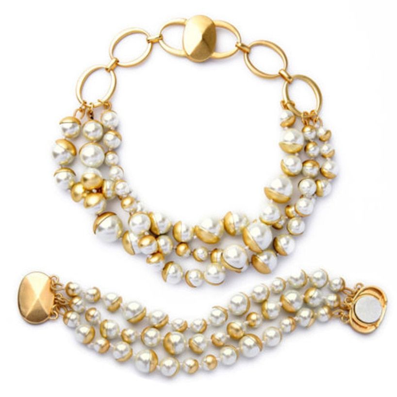 Elegant Ladies Jewelry Set Imitation Pearl Beaded Necklace With Bracelet Magnet Clasp Chunky