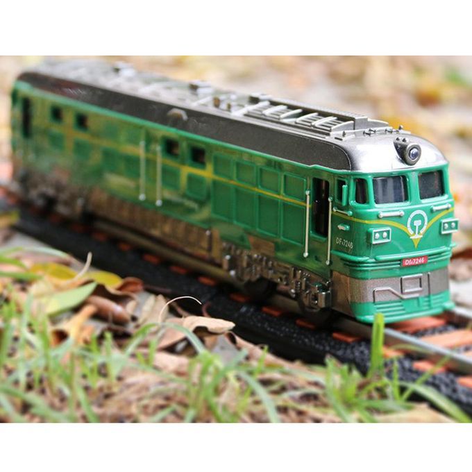 187 Die Cast Train Locomotive Toy With Pull Back Action For Green