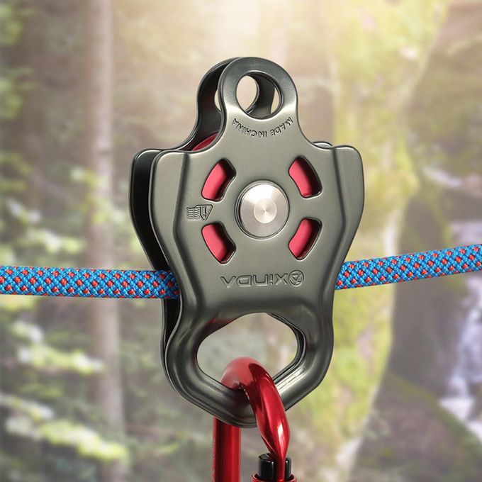 38KN Zipline Climbing Pulley Wheel Aluminum Alloy Pulleys For Gray Red