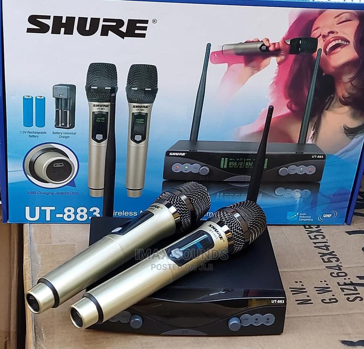 UT-883 Professional Wireless Microphone System Dual UHF Microphone With Rechargeable Battery