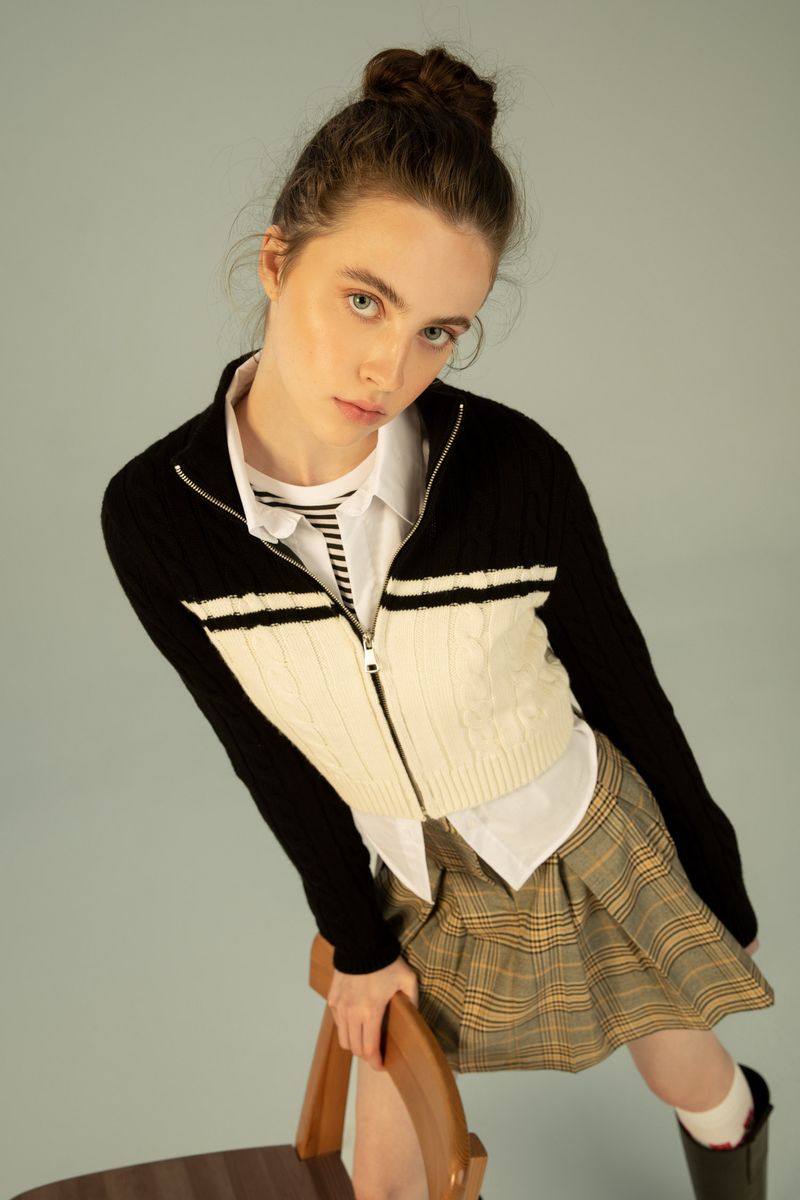 Woman - Mock Neck Long Sleeve Slim Fit Tricot Cardigan-Black