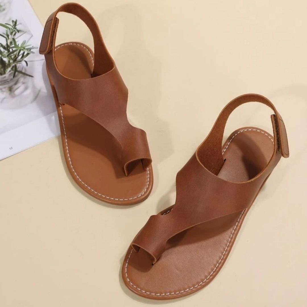 Light Weighted Ladies Fashionable Flat Sandals