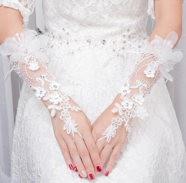 Women Wedding Fingerless Gloves Lace Faux Pearl Floral Gown