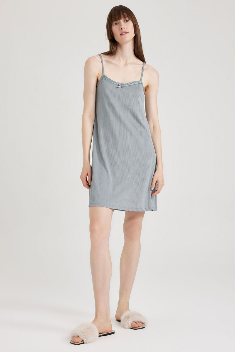 Woman Casual Regular Fit Strappy Strappy Knitted Dress - Green